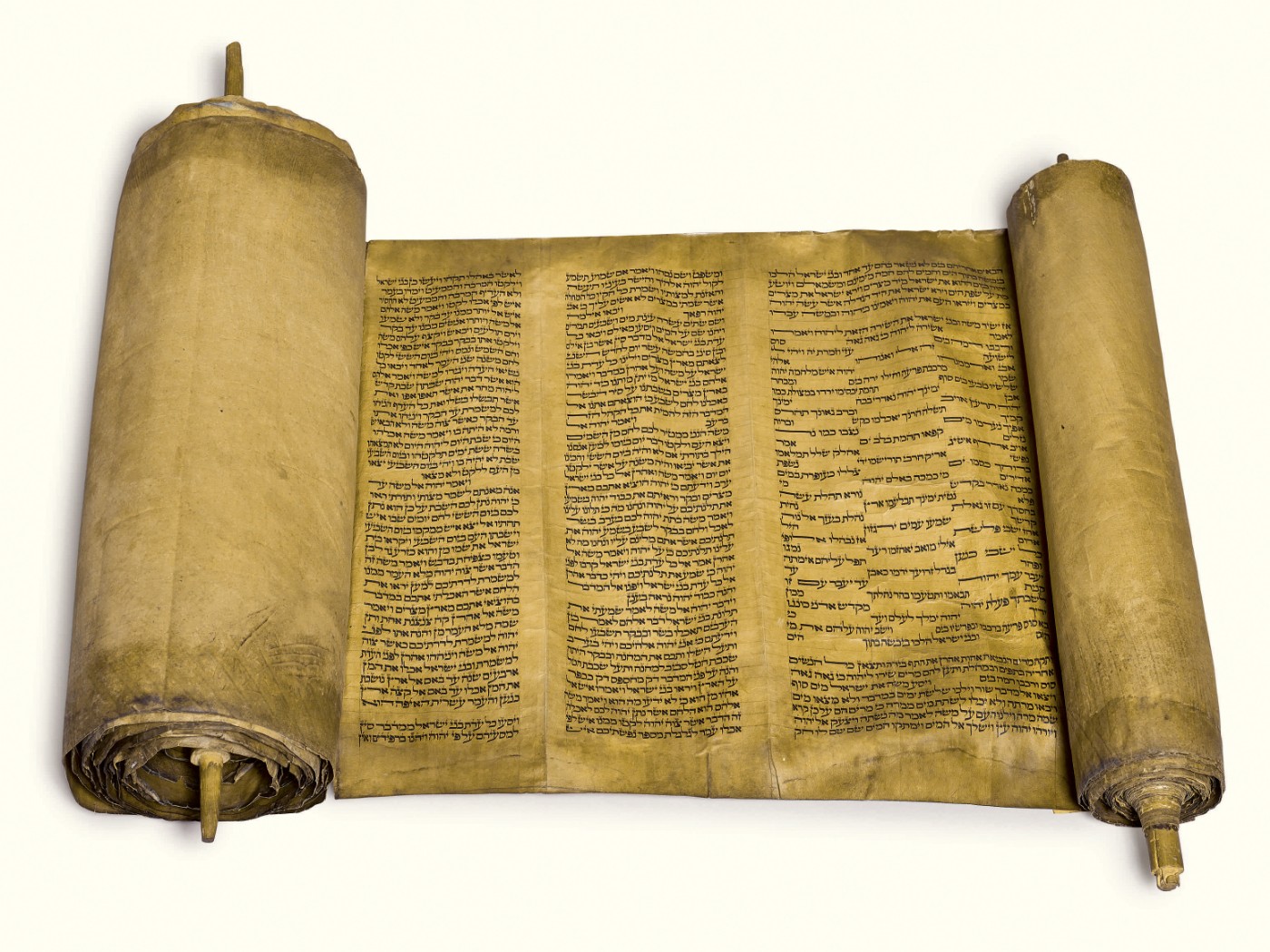 An Extremely Rare Medieval Torah Scroll from Spain