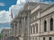 Fifth Avenue entrance facade of the Metropolitan Museum of Art
