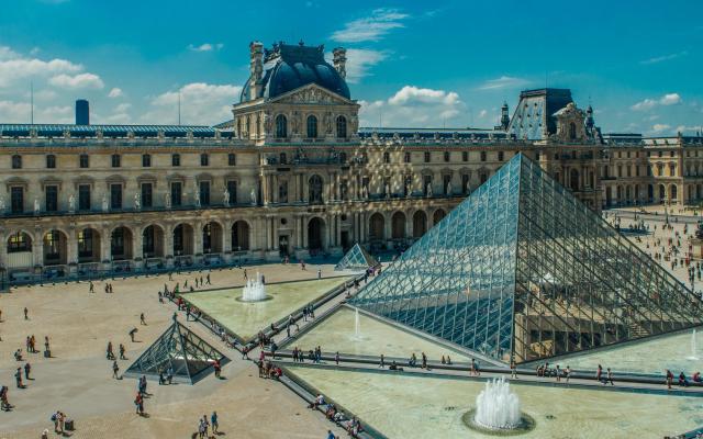 An Inside Look At The History Of The Louvre Art Object