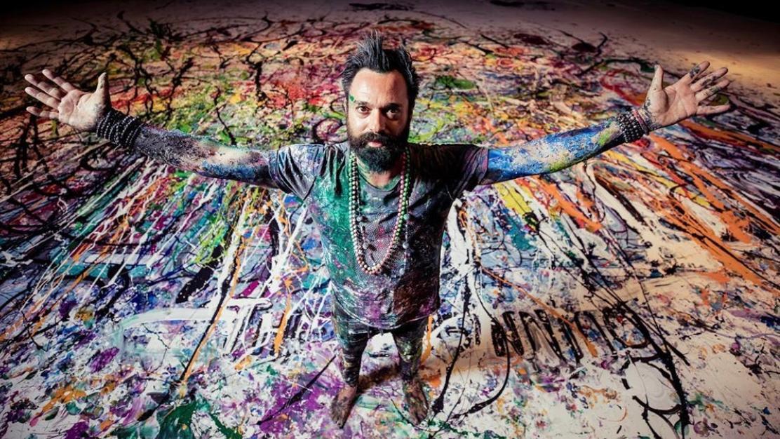 Artist Sacha Jafri Creates World's Largest Painting | Art & Object