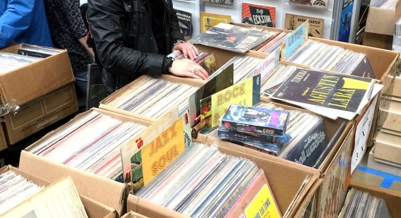 Second hand record store in Spain (2016)