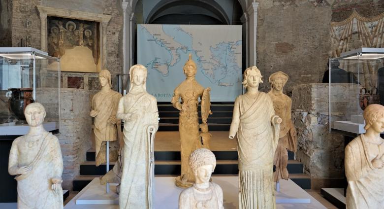 Terracotta statues from the sanctuary of Minerva at Lavinium (supposedly founded by Aeneas). Fourth to third centuries BC (2)