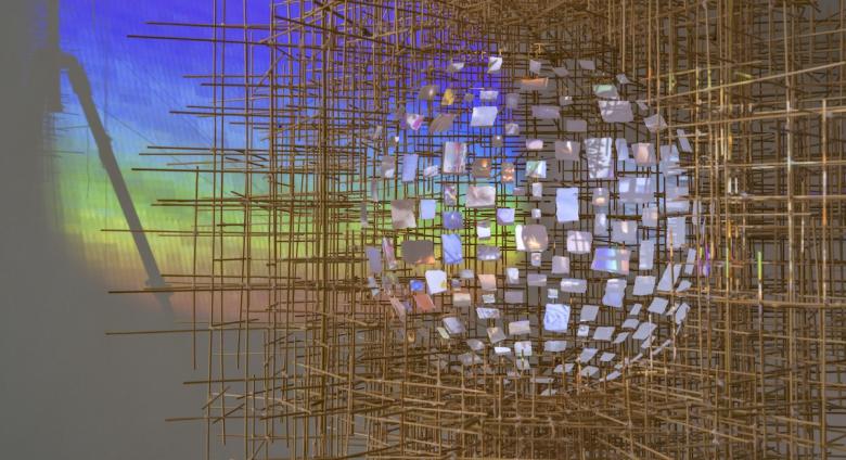 Installation view, Sarah Sze: Timelapse, Things Caused to Happen (Oculus), 2023, March 31—September 10, 2023, Solomon R. Guggenheim Museum, New York. 