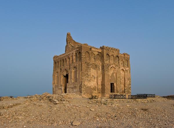 Bibi Maryam Mausoleum, photo by Alfred Weidinger