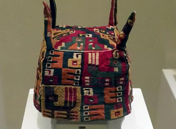 A Four-Cornered Hat, Wari (Huari) culture from bolivia or peru met museum discussion led by experts