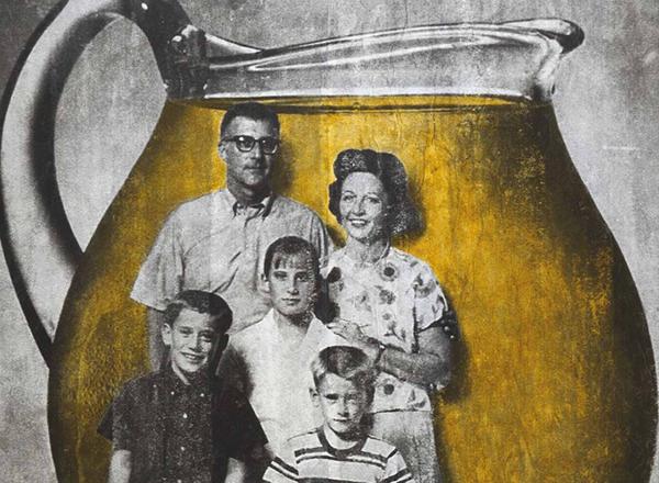 Juan José Gurrola, Familia Kool Aid (Kool Aid Family) from the series Dom-Art, c. 1966–1967. 