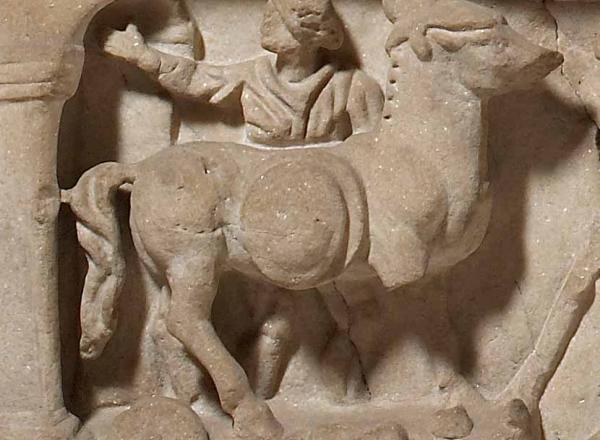 Roman sarcophagus lid