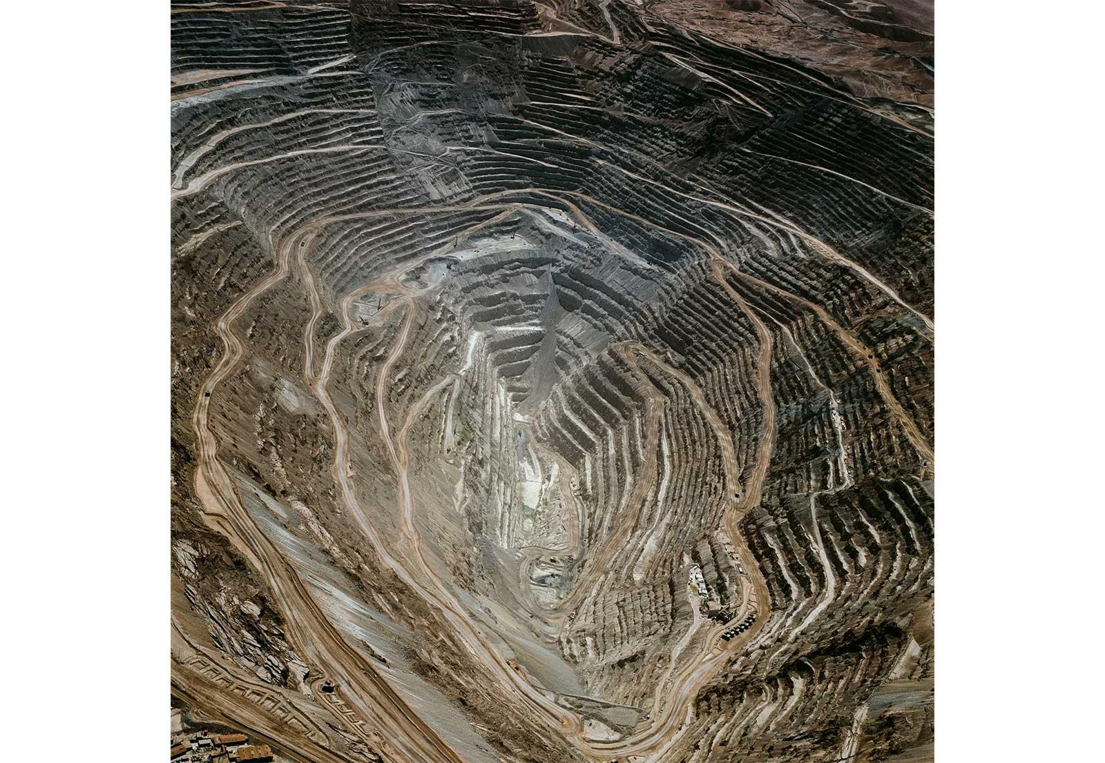 David Maisel, Copper Mine 1, Chuquicamata, Atacama, Chile, 2018. 