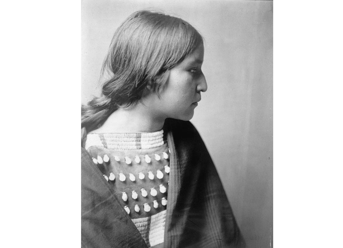 Arikara girl, 1908.