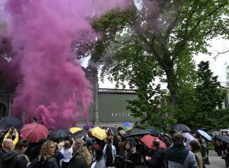 Pussy Riot and FEMEN protestors at the Russian pavilion at the 2026 Venice Biennale. License.