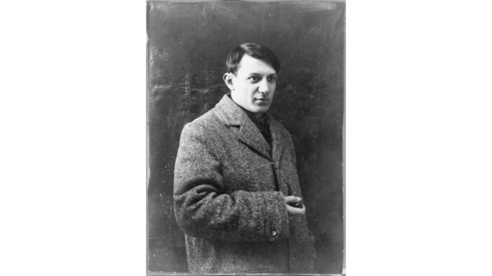 Portrait photograph of Pablo Picasso, 1908