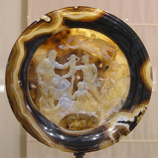 Farnese Cup, 2nd century BC, onyx, agate, and cameo, 20 cm, Farnese Collection. 